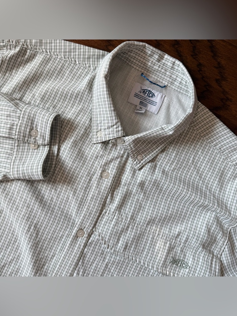 AFTCO Mens Shirt XL Green White Plaid Long Sleeve Button Up Fishing Stretch Mesh